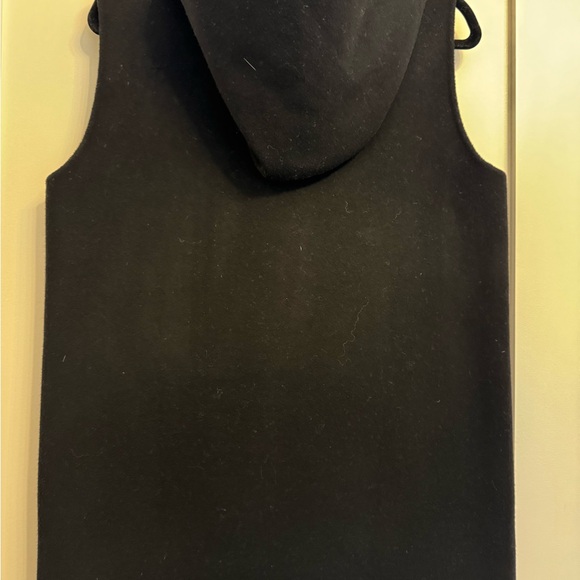 Women's Theory Black Hooded Vest - Picture 3 of 7